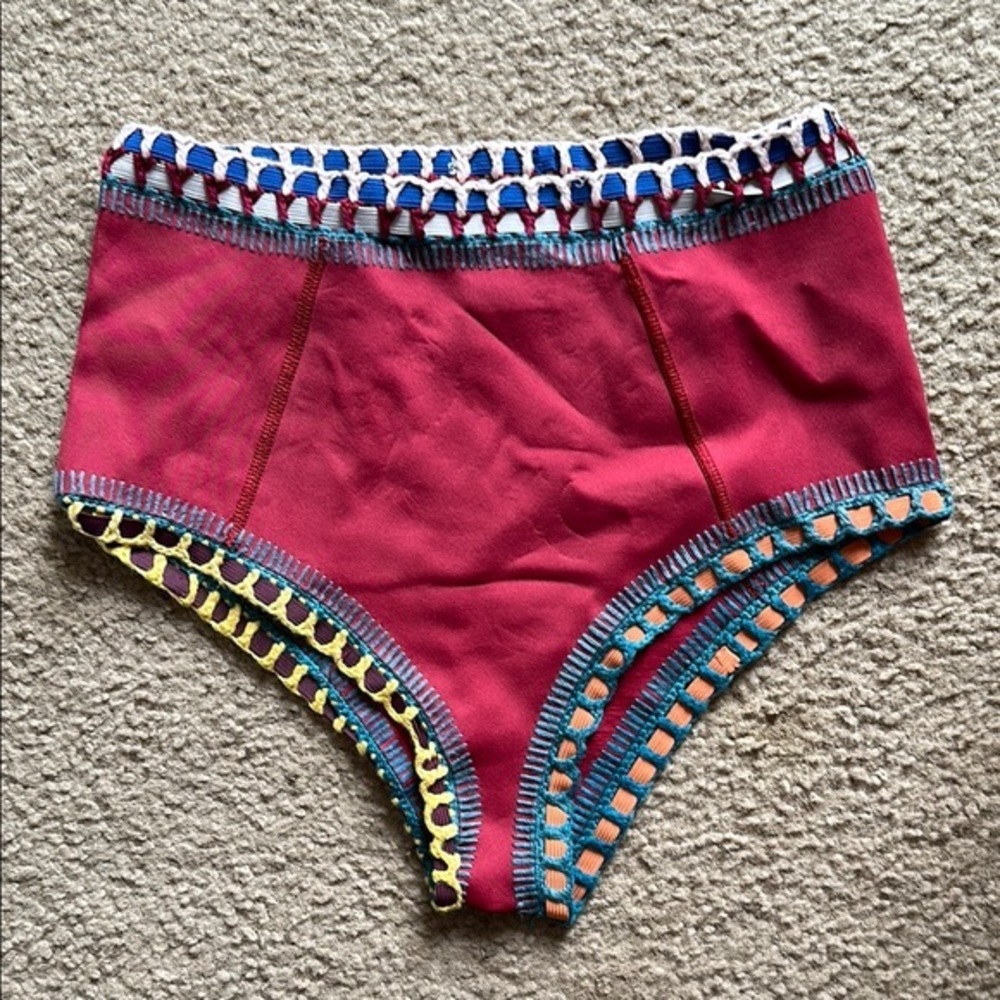 GUC KIINI Kaia High Rise Bikini Bottom 🌈